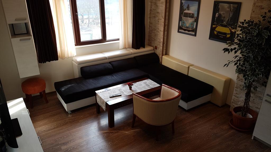 Yana Apartments 桑丹斯基 外观 照片
